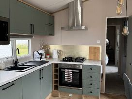 Seal Bay Resort - Holiday Accommodation 22100 - Hampshire - 1188454 - thumbnail photo 7