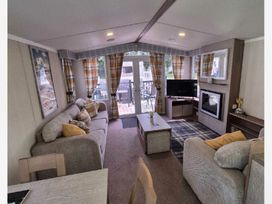Cleethorpes Beach Holiday Park - Holiday Accommodation 22101 - Lincolnshire - 1188455 - thumbnail photo 2