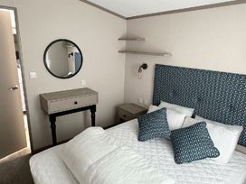 Seven Bays Park (Maribou) - Holiday Accommodation 22103 - Cornwall - 1188457 - thumbnail photo 3