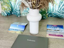 Seven Bays Park (Maribou) - Holiday Accommodation 22103 - Cornwall - 1188457 - thumbnail photo 13