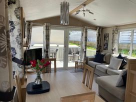 Waterside, Paignton - Holiday Accommodation 22105 - Devon - 1188459 - thumbnail photo 3