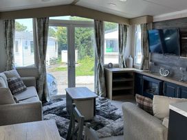 Marton Mere Holiday Village - Holiday Accommodation 22109 - Lake District - 1188461 - thumbnail photo 2