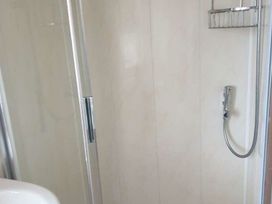 Kiln Park Holiday Park - Holiday Accommodation 22111 - South Wales - 1188462 - thumbnail photo 4