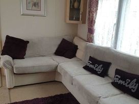 Kiln Park Holiday Park - Holiday Accommodation 22111 - South Wales - 1188462 - thumbnail photo 7