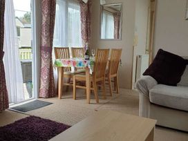 Kiln Park Holiday Park - Holiday Accommodation 22111 - South Wales - 1188462 - thumbnail photo 8