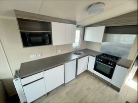 Golden Palm Resort - Holiday Accommodation 22115 - Lincolnshire - 1188466 - thumbnail photo 6