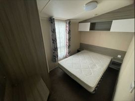 Golden Palm Resort - Holiday Accommodation 22115 - Lincolnshire - 1188466 - thumbnail photo 10