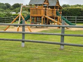 Pentire Costal Holiday Park - Holiday Accommodation 22118 - Cornwall - 1188469 - thumbnail photo 18