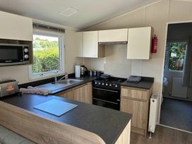 Durdle Door Holiday Park - Holiday Accommodation 22119 - Dorset - 1188470 - thumbnail photo 3