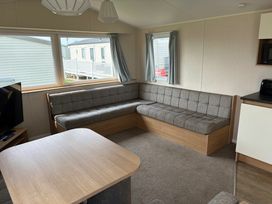 Golden Palm Resort - Holiday Accommodation 22120 - Lincolnshire - 1188471 - thumbnail photo 4