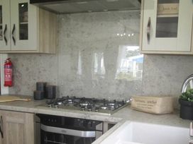Port Haverigg Holiday Village - Holiday Accommodation 22125 - Lake District - 1188475 - thumbnail photo 14