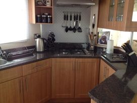 Sandfields Caravan Park - Holiday Accommodation 22126 - Lincolnshire - 1188476 - thumbnail photo 3