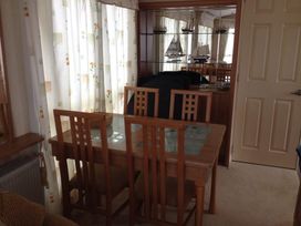 Sandfields Caravan Park - Holiday Accommodation 22126 - Lincolnshire - 1188476 - thumbnail photo 4