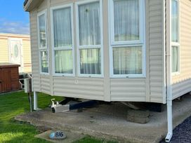 Pengarreg Caravan Park - Holiday Accommodation 22129 - Mid Wales - 1188479 - thumbnail photo 4