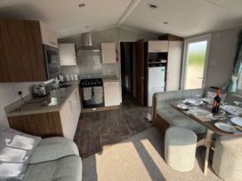 Penally Court - Holiday Accommodation 22131 - South Wales - 1188481 - thumbnail photo 5