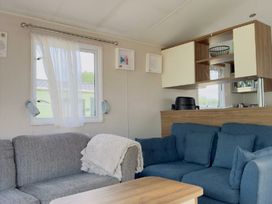 Billing Aquadrome - Holiday Accommodation 22143 -  - 1188492 - thumbnail photo 2