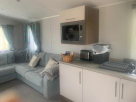 Perran Sands - Holiday Accommodation 22144 - Cornwall - 1188493 - thumbnail photo 2