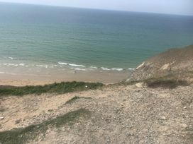 Perran Sands - Holiday Accommodation 22144 - Cornwall - 1188493 - thumbnail photo 18
