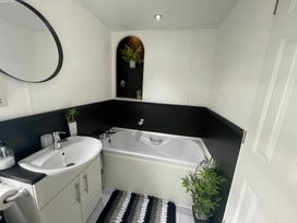 Monreith Sands Holiday Park - Holiday Accommodation 22145 -  - 1188494 - thumbnail photo 3