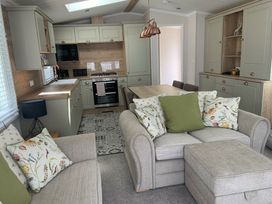 Wild Duck Holiday Park - Holiday Accommodation 22146 - Norfolk - 1188495 - thumbnail photo 3