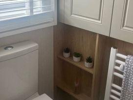 Wild Duck Holiday Park - Holiday Accommodation 22146 - Norfolk - 1188495 - thumbnail photo 4