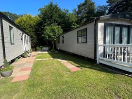 Wild Duck Holiday Park - Holiday Accommodation 22146 - Norfolk - 1188495 - thumbnail photo 13