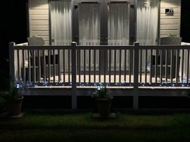 Wild Duck Holiday Park - Holiday Accommodation 22146 - Norfolk - 1188495 - thumbnail photo 16