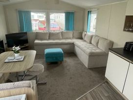 Golden Gate Holiday Centre - Holiday Accommodation 22147 - North Wales - 1188496 - thumbnail photo 8