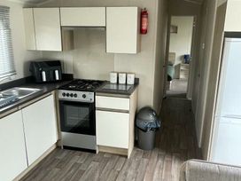 Golden Gate Holiday Centre - Holiday Accommodation 22147 - North Wales - 1188496 - thumbnail photo 11