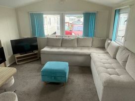 Golden Gate Holiday Centre - Holiday Accommodation 22147 - North Wales - 1188496 - thumbnail photo 16