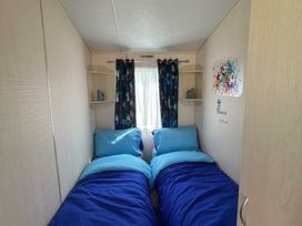 Golden Gate Holiday Centre - Holiday Accommodation 22148 - North Wales - 1188497 - thumbnail photo 2