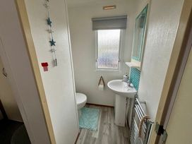 Valley Farm Holiday Park - Holiday Accommodation 22153 - Suffolk & Essex - 1188501 - thumbnail photo 14