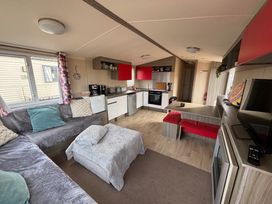 Harlyn Sands - Holiday Accommodation 22155 - Cornwall - 1188503 - thumbnail photo 4