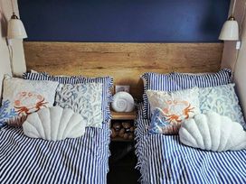 Durdle Door Holiday Park - Holiday Accommodation 22161 - Dorset - 1188508 - thumbnail photo 12