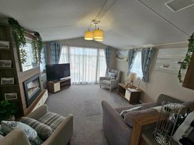 Freshwater Beach Holiday Park - Holiday Accommodation 22163 - Dorset - 1188509 - thumbnail photo 6