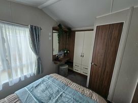 Freshwater Beach Holiday Park - Holiday Accommodation 22163 - Dorset - 1188509 - thumbnail photo 11
