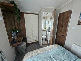 Freshwater Beach Holiday Park - Holiday Accommodation 22163 - Dorset - 1188509 - thumbnail photo 12
