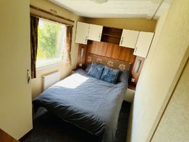 Skipsea Sands Holiday Park - Holiday Accommodation 22167 - North Yorkshire (incl. Whitby) - 1188513 - thumbnail photo 11