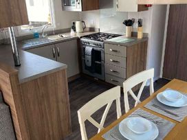 Weeley Bridge Holiday Park - Holiday Accommodation 22171 - Suffolk & Essex - 1188517 - thumbnail photo 4