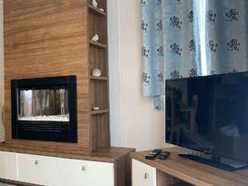 Weeley Bridge Holiday Park - Holiday Accommodation 22171 - Suffolk & Essex - 1188517 - thumbnail photo 5