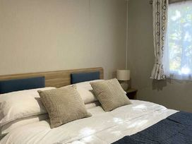 Weeley Bridge Holiday Park - Holiday Accommodation 22174 - Suffolk & Essex - 1188519 - thumbnail photo 4