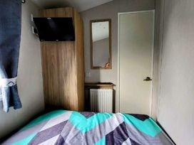 Lido Beach Holiday Park - Holiday Accommodation 22178 - North Wales - 1188523 - thumbnail photo 12