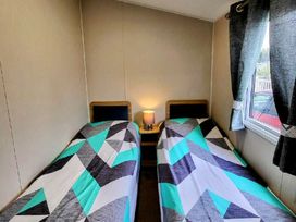 Lido Beach Holiday Park - Holiday Accommodation 22178 - North Wales - 1188523 - thumbnail photo 15