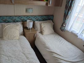 Ty Gwyn Caravan Park - Holiday Accommodation 22189 - North Wales - 1188532 - thumbnail photo 8