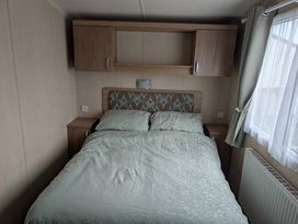 Ty Gwyn Caravan Park - Holiday Accommodation 22189 - North Wales - 1188532 - thumbnail photo 11