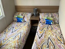 Tattershall Lakes Country Park - Holiday Accommodation 22190 - Lincolnshire - 1188533 - thumbnail photo 12