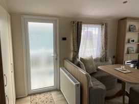 Waterside Leisure Park - Holiday Accommodation 22192 - Lincolnshire - 1188535 - thumbnail photo 8