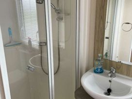 Waterside Leisure Park - Holiday Accommodation 22192 - Lincolnshire - 1188535 - thumbnail photo 12