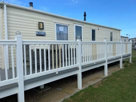 Waterside Leisure Park - Holiday Accommodation 22192 - Lincolnshire - 1188535 - thumbnail photo 19