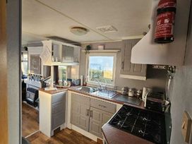 Kingfisher Caravan Park - Holiday Accommodation 22193 - Lincolnshire - 1188536 - thumbnail photo 3